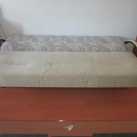 Flora Apartment * Μπόροβετς