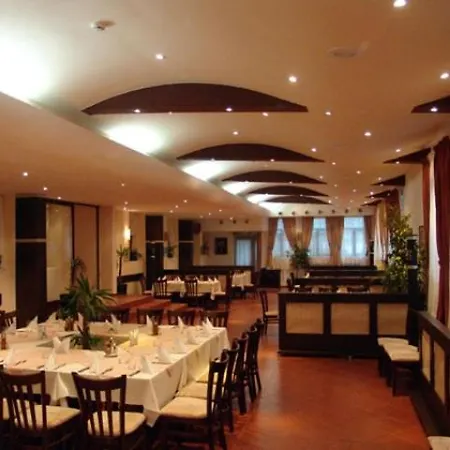 Flora Apartment Διαμέρισμα Μπόροβετς